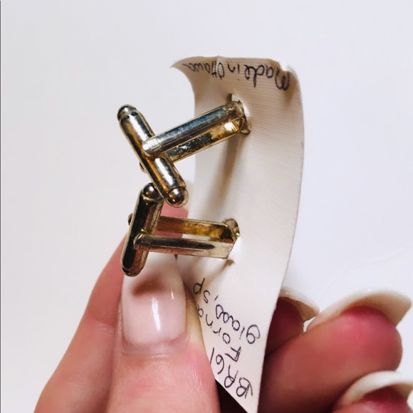 ☼4 for 20$☼ Woman's Face Cufflinks - Picture 3 of 3